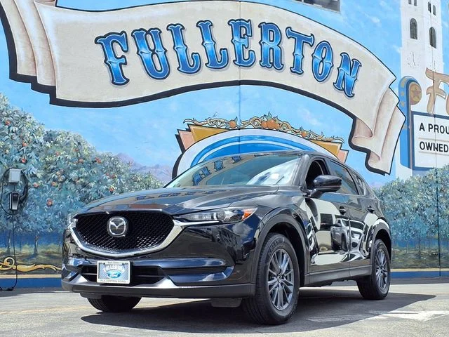 2020 Mazda CX-5 Touring Auto's photo