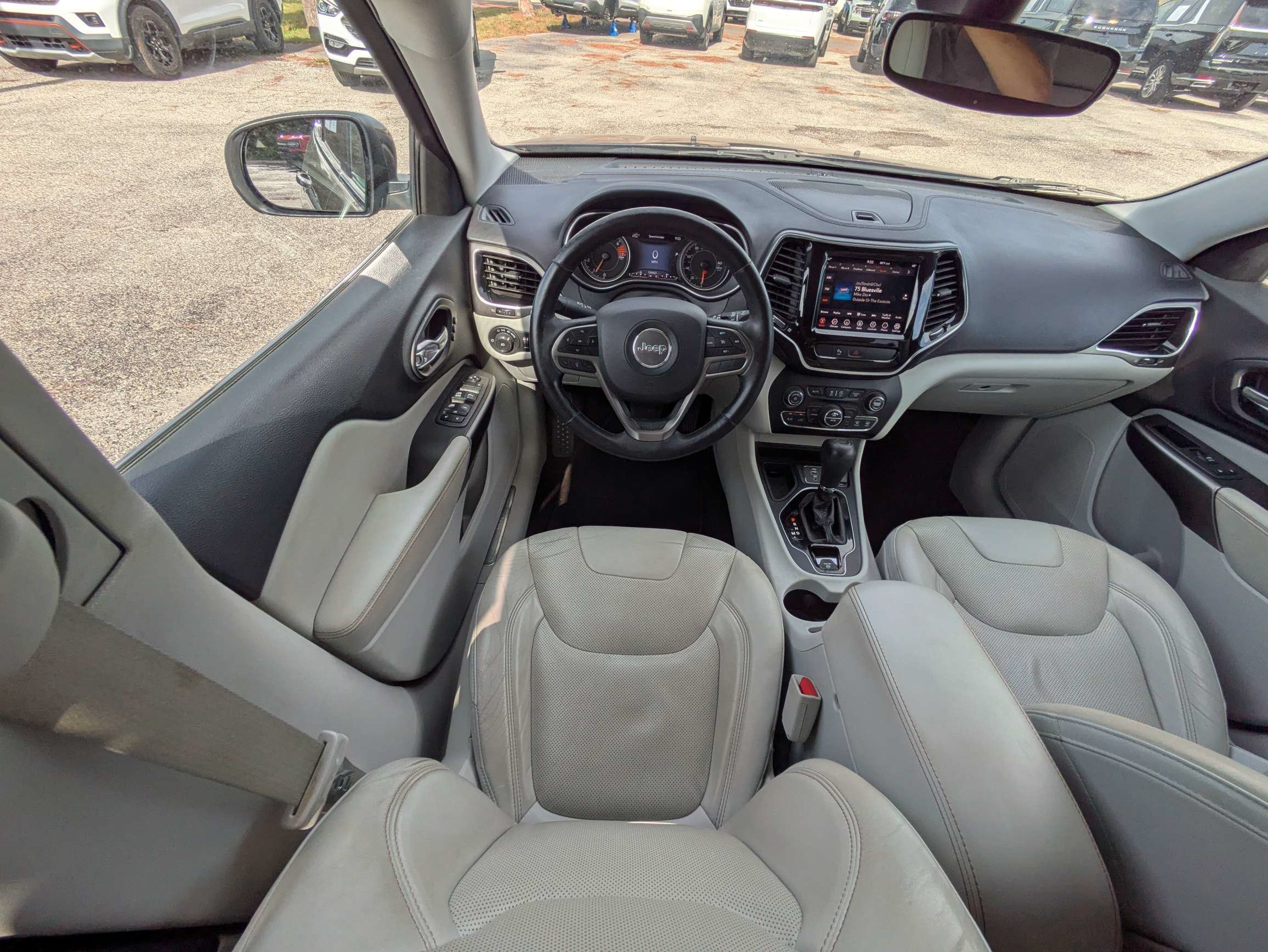 Used 2019 Granite Crystal Metallic Clearcoat Jeep Limited image 20