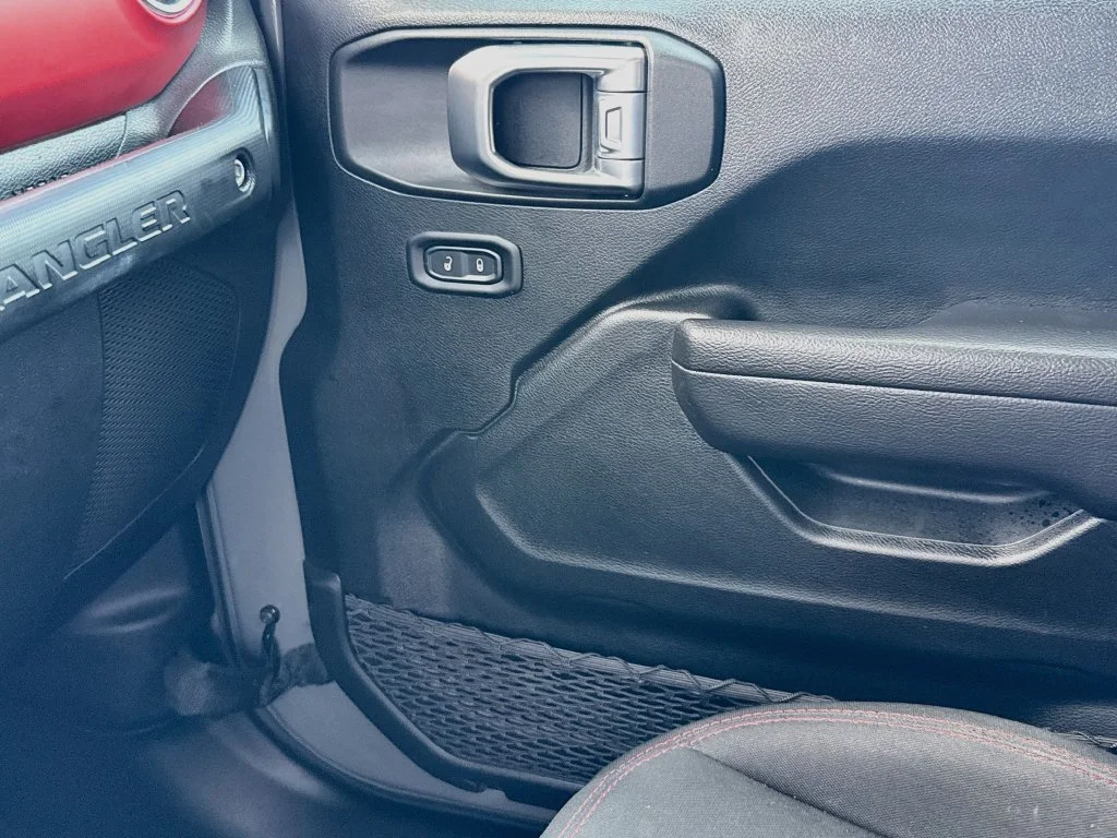 Used 2022 Gray Jeep Unlimited Rubicon image 24
