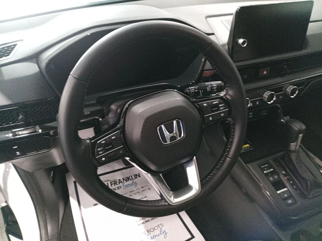 Used 2025 White Honda EX-L image 14