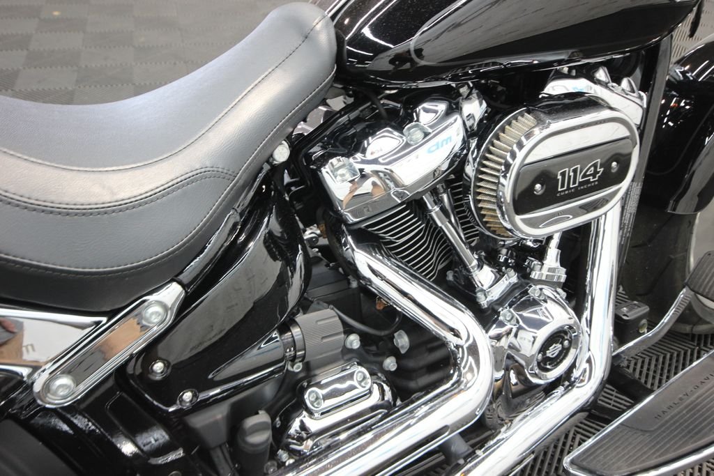 Used 2021 Black Harley-Davidson FLFBS image 10