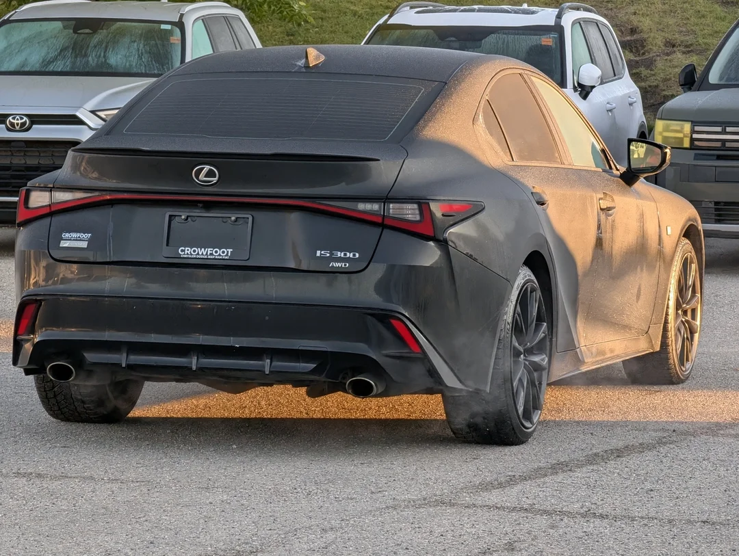 Used 2021  Lexus IS 300 - - AWD - 3.5L V-6 - Adaptive Cruise - Pre-Collision - Lane Keep Assist & More! image 8