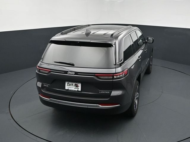 New 2026 Baltic Gray Metallic Clear-Coat Exterior Paint Jeep Limited image 17