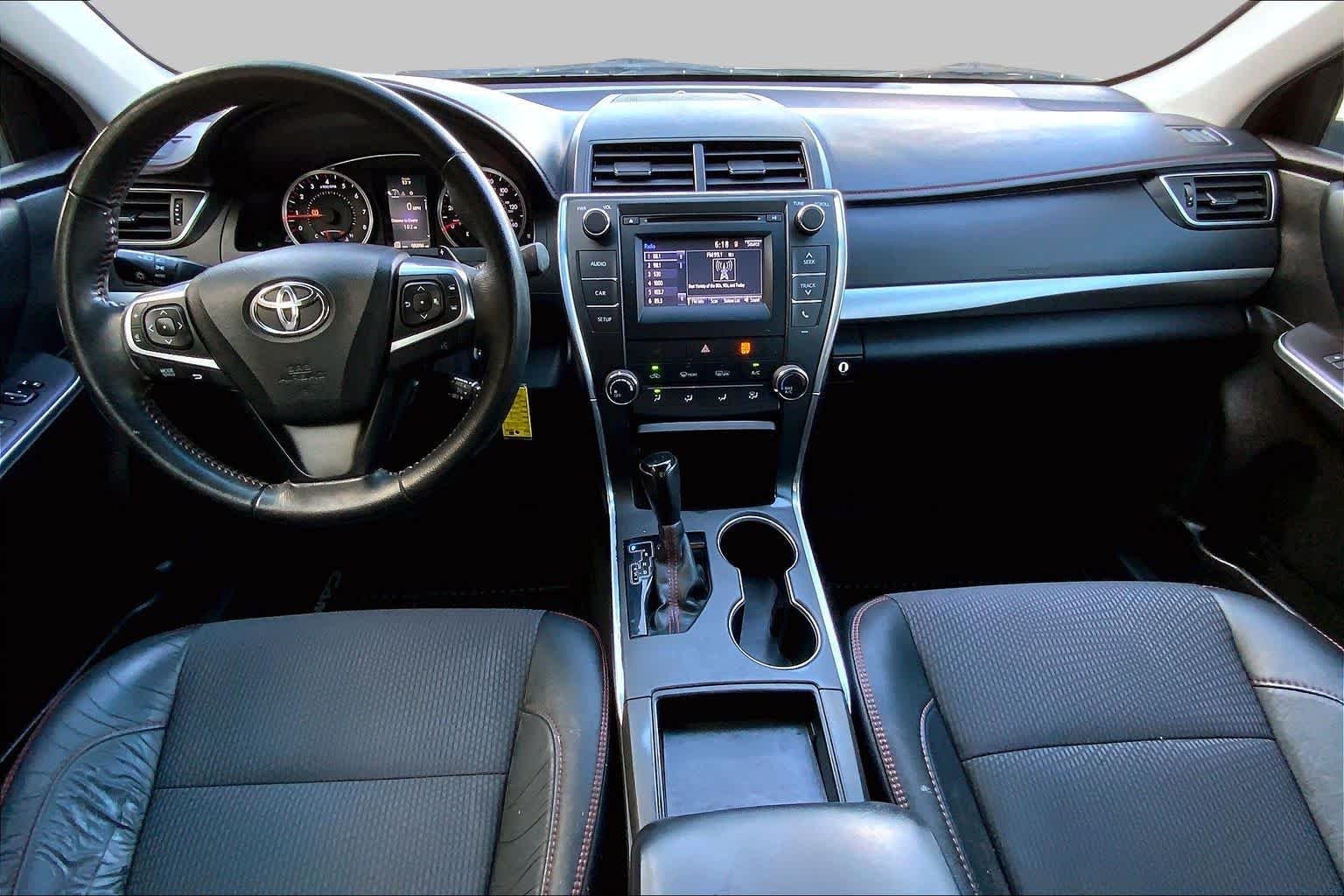 Used 2016 Celestial Silver Metallic Toyota SE image 15
