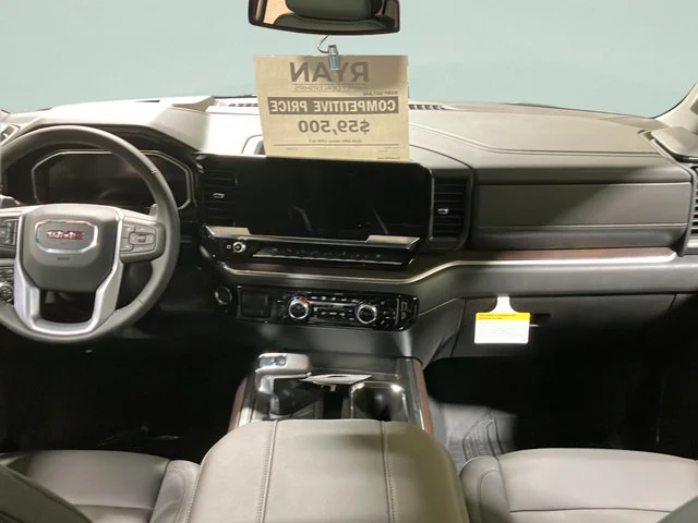2026 GMC Sierra 1500 SLT - Photo 10