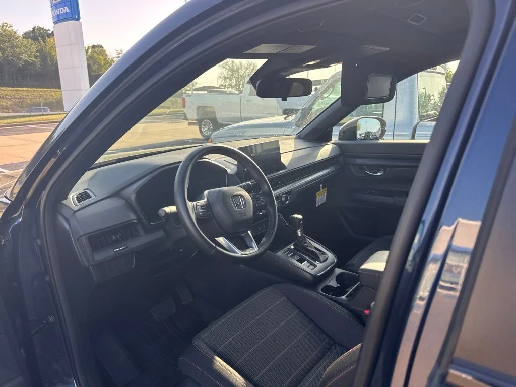 Used 2026 Blue Honda Sport image 5
