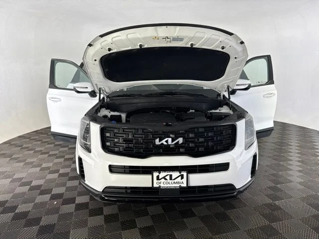 Used 2022 White Kia EX image 13