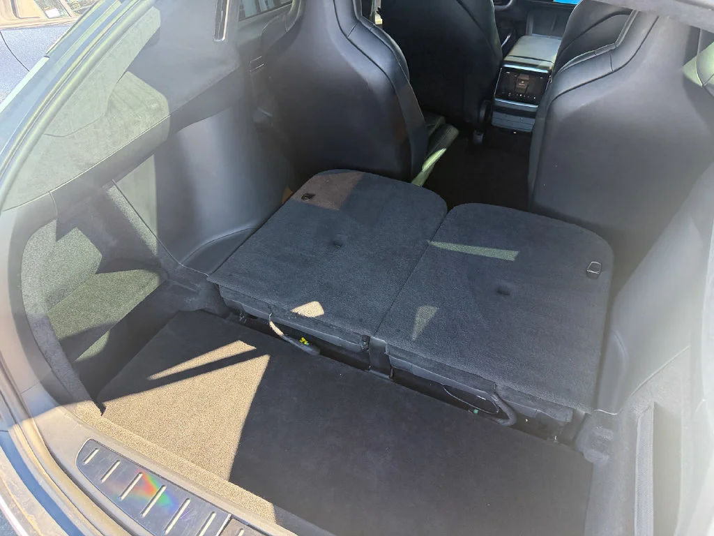 Used 2022 White Tesla Plaid image 26