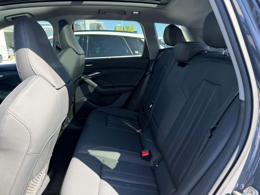 Used 2025 Gray Audi Premium Plus image 22