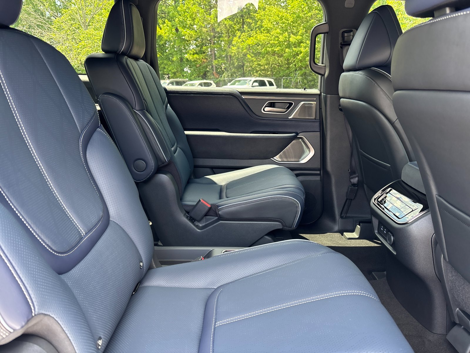 New 2027 DYNAMIC METAL INFINITI Sport 4WD image 37