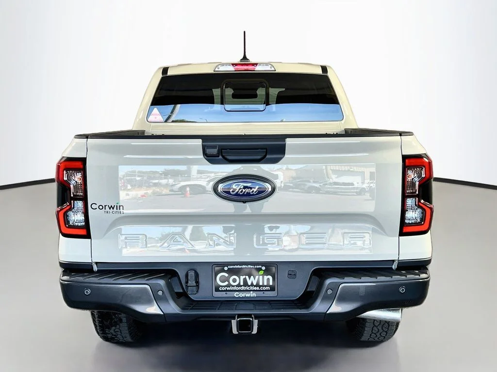 New 2026 Desert Sand Ford XLT image 13