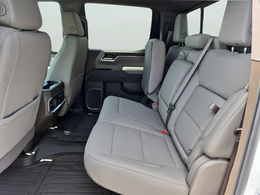 2026 GMC Sierra 1500 SLT - Photo 30