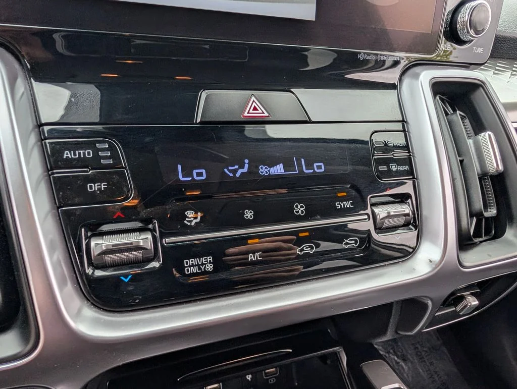 2023 Kia Sorento EX Hybrid - Photo 26