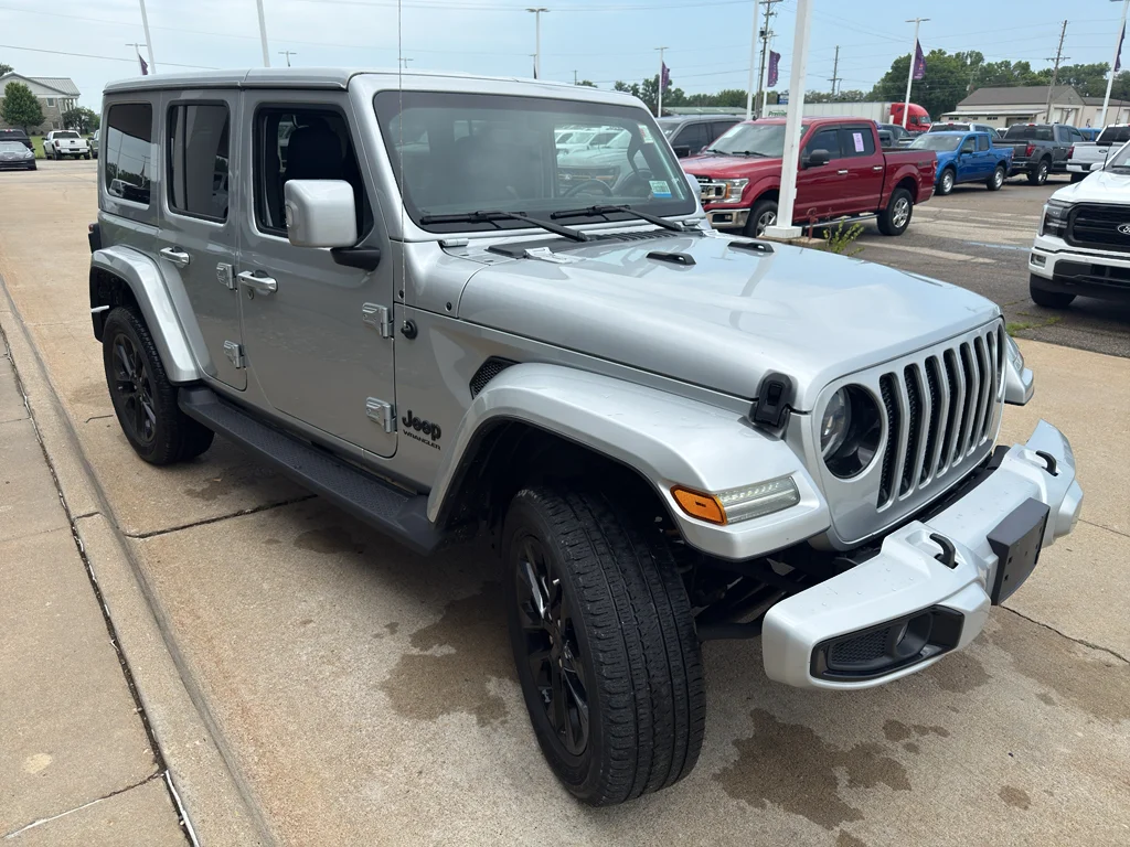 Used 2023 Silver Zynith Jeep High Altitude image 8