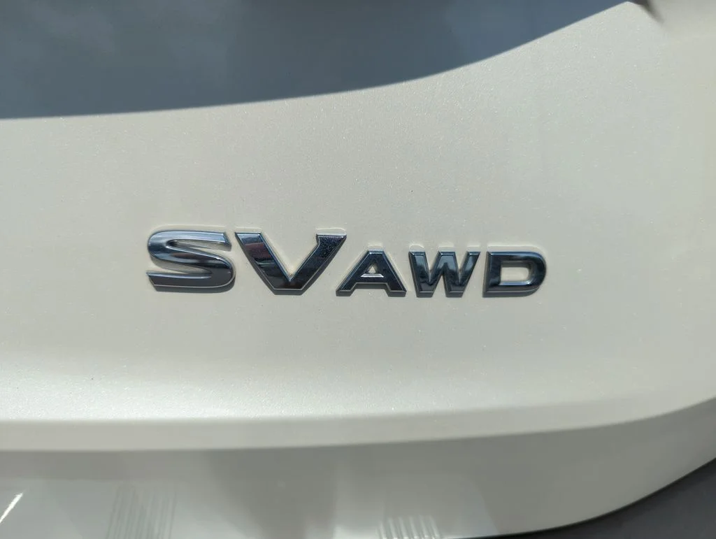 Used 2023 White Nissan SV image 21