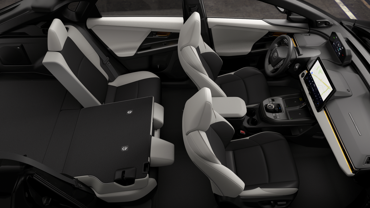 New 2027 Wind Chill Pearl with Midnight Black Metallic roof Toyota Limited image 22
