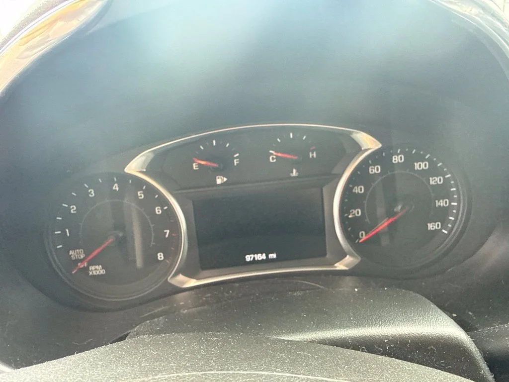 Used 2018 Pepperdust Metallic Chevrolet LT image 15