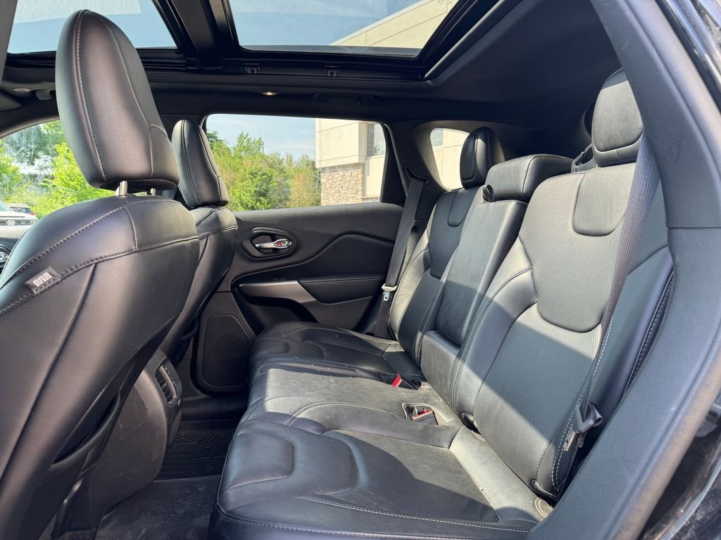 2021 Jeep Cherokee 80TH - Photo 12