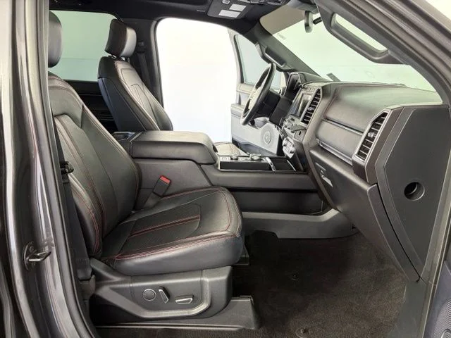 Used 2019 Gray Ford Limited image 32