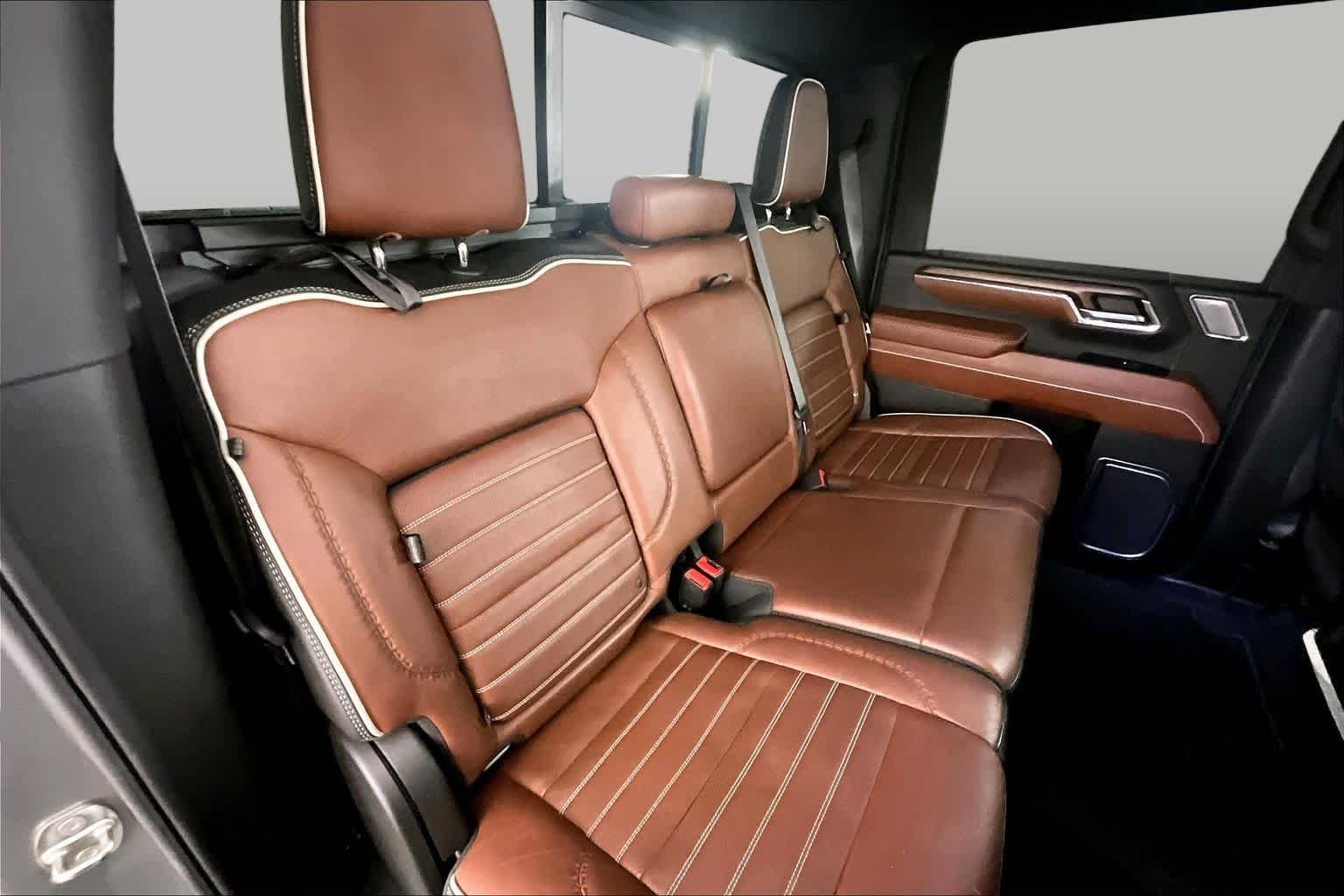 Used 2024 Sterling Metallic GMC Denali Ultimate image 20