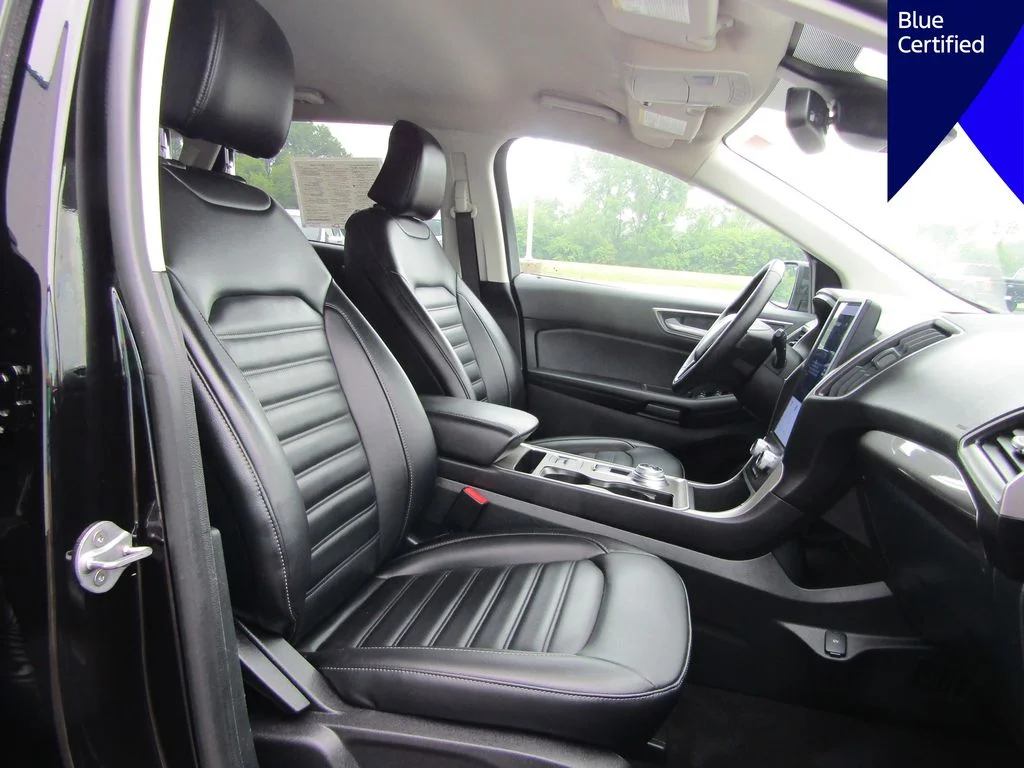 Certified Used 2024 Agate Black Metallic Ford SEL image 19