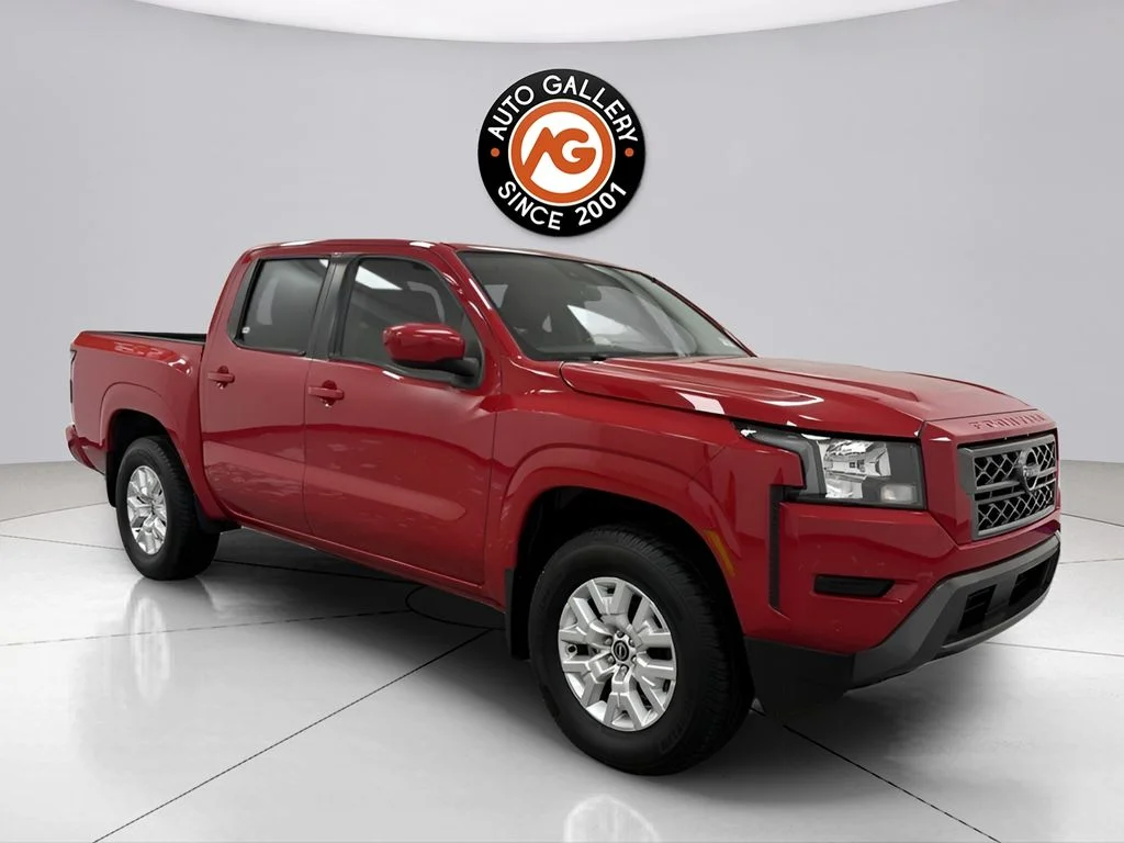 2022 Nissan Frontier SV Crew Cab 4X4 SWB's photo