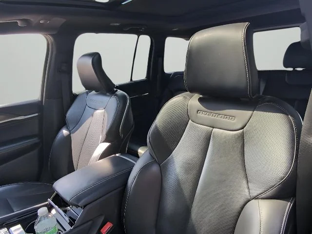2022 Jeep Grand Cherokee Overland - Photo 14