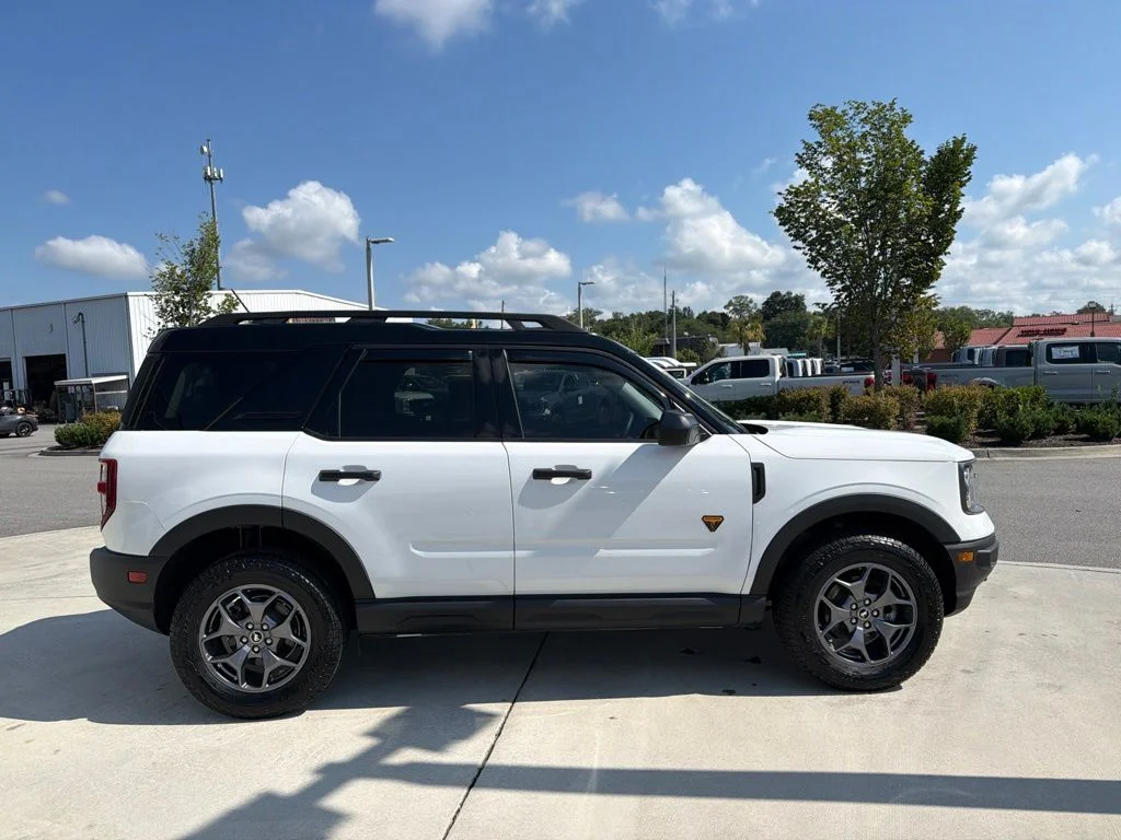 Certified Used 2024 Oxford White Ford Badlands image 11