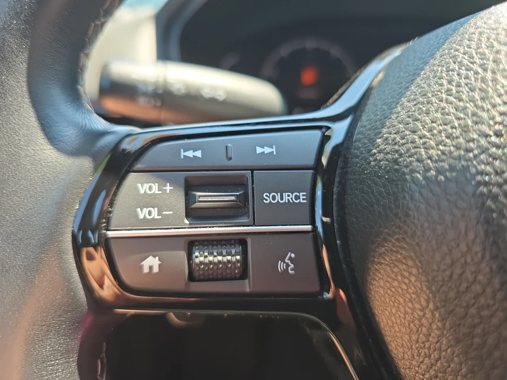 Used 2022  Honda Sport image 15