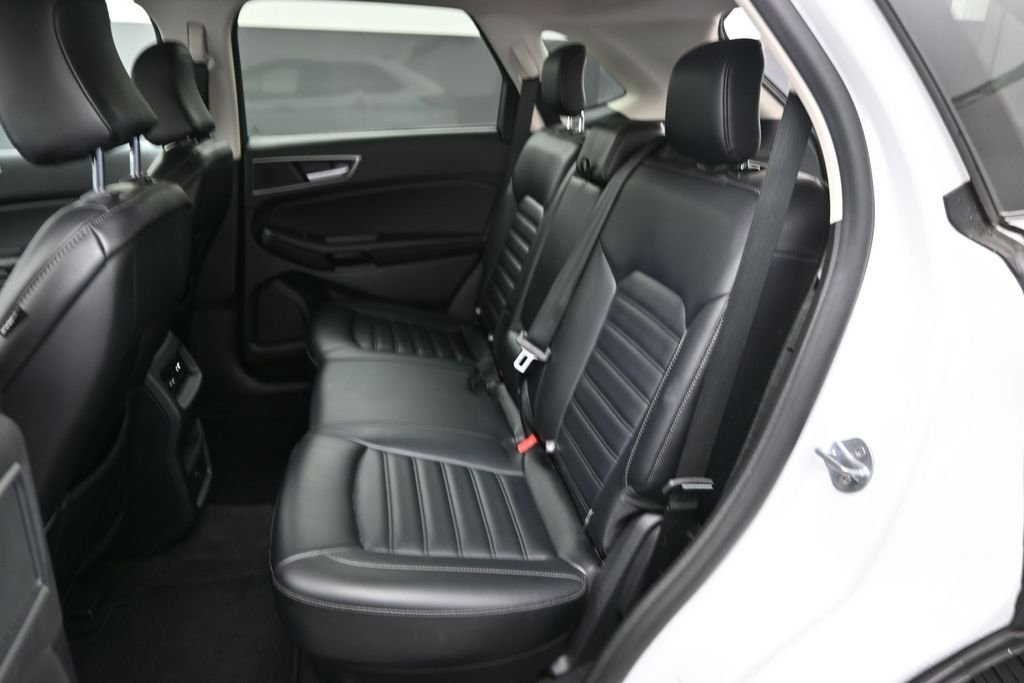 Used 2024 White Ford SEL image 12