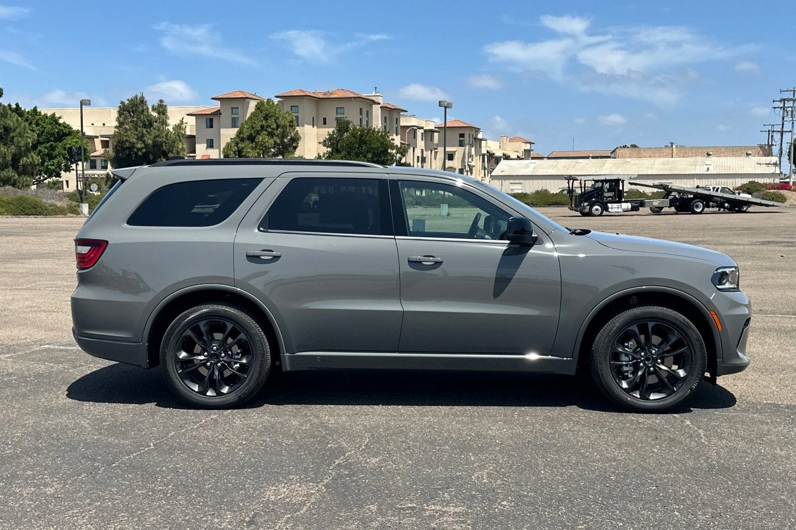 New 2026 Destroyer Gray Clear-Coat Exterior Paint Dodge GT image 2