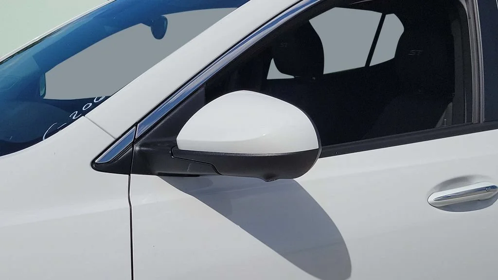 New 2026 Summit White Buick Sport Touring image 25