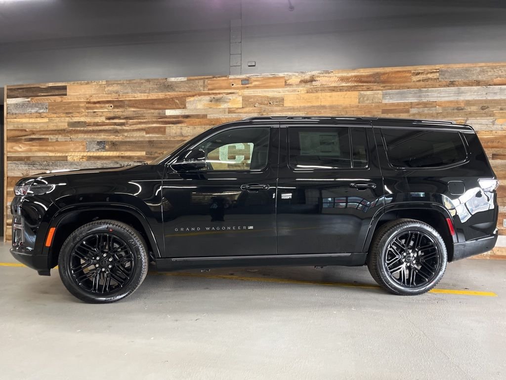 New 2026 High Gloss Black Exterior Paint Jeep Limited Reserve image 21