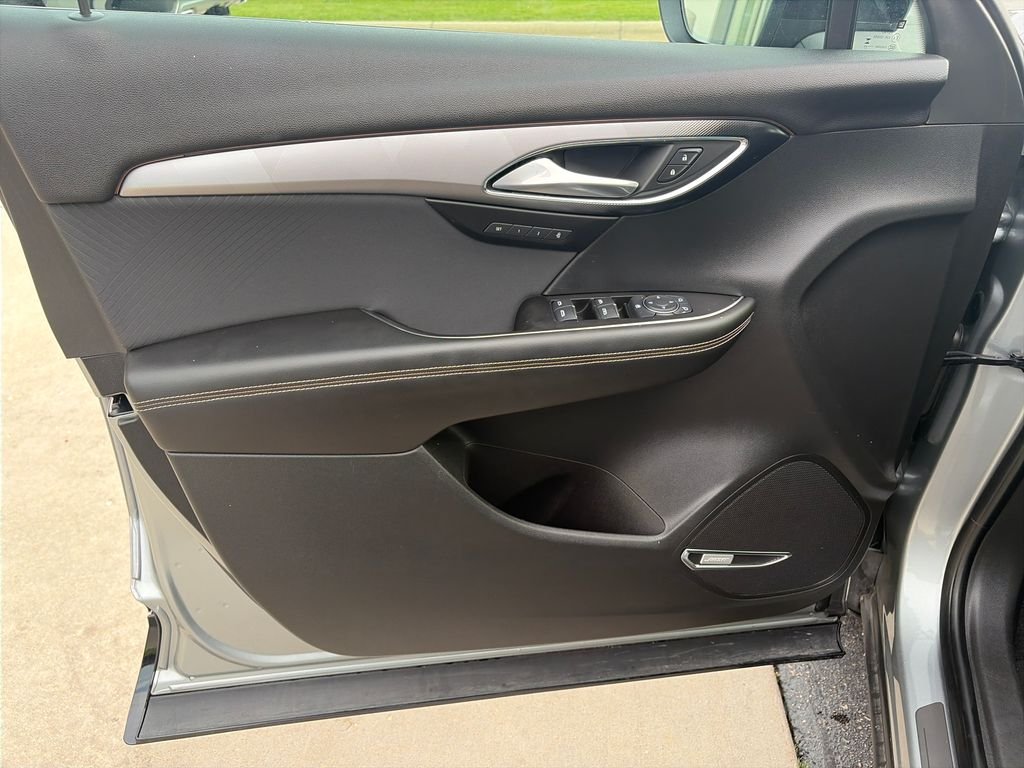 Used 2025 Gray Buick Sport Touring image 28