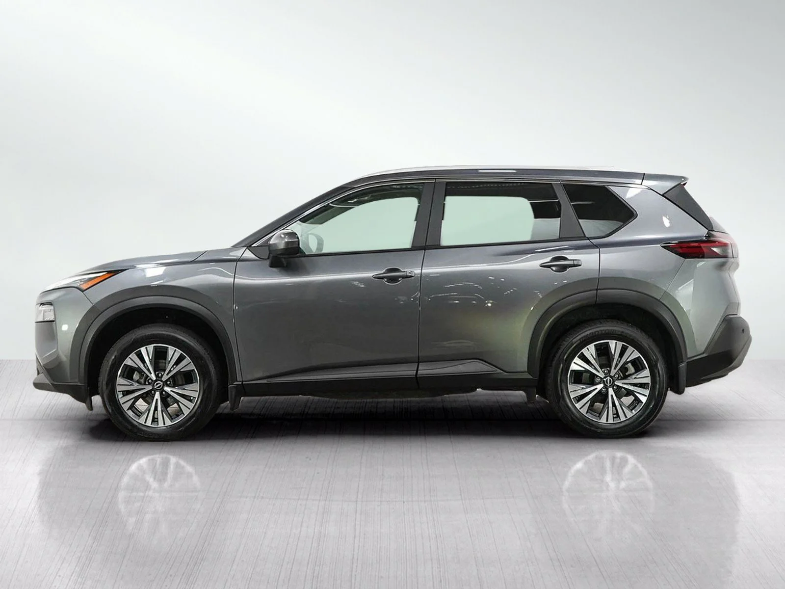 Used 2023 Nissan Rogue SV with VIN 5N1BT3BB6PC868699 for sale in Burnsville, Minnesota
