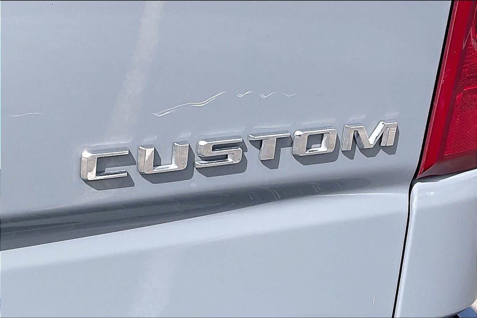Used 2024 Slate Gray Metallic Chevrolet Custom image 10