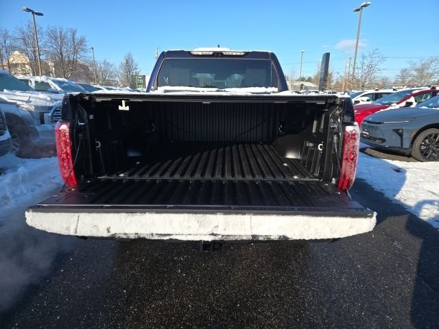2026 Toyota Tundra Limited - Photo 8
