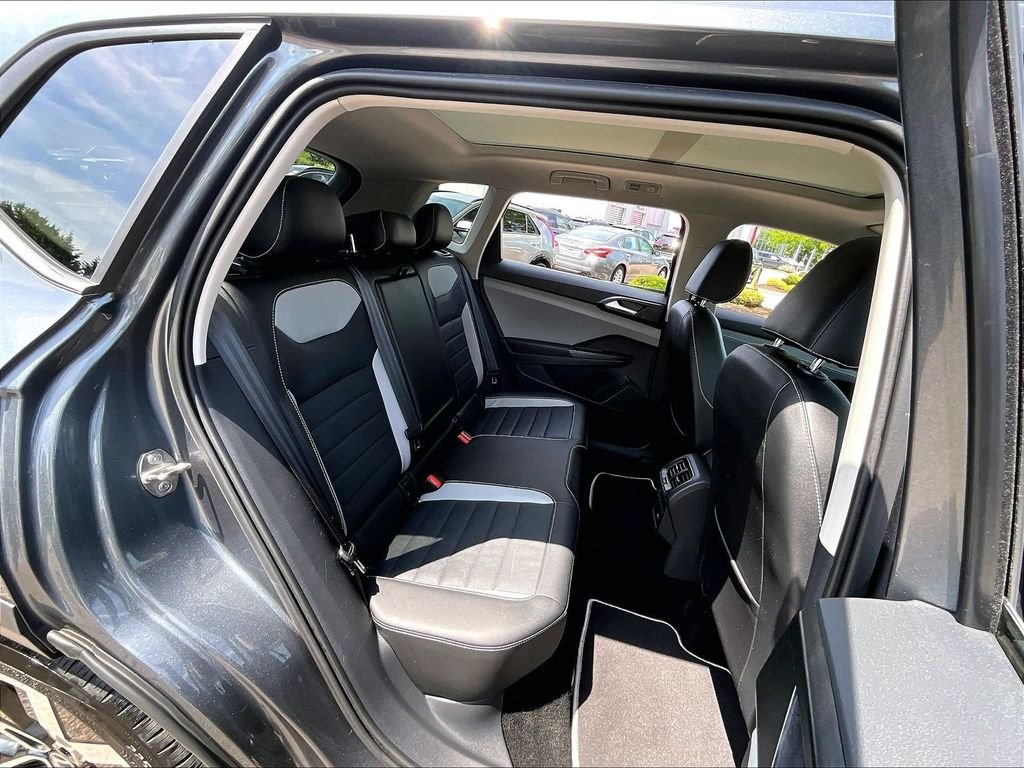 Used 2023 Gray Volkswagen 1.5T SEL image 16