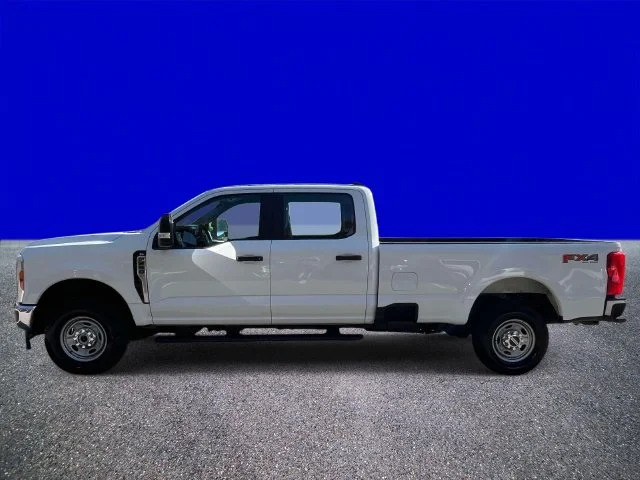Used 2026 Oxford White Ford XL image 6