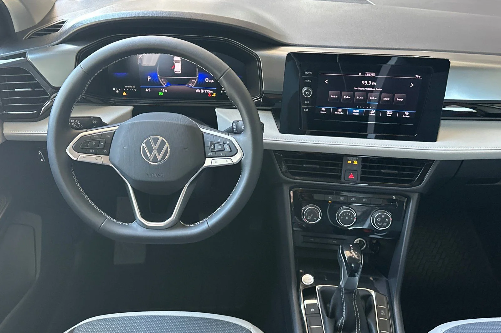 New 2026 White Volkswagen 1.5T S image 12