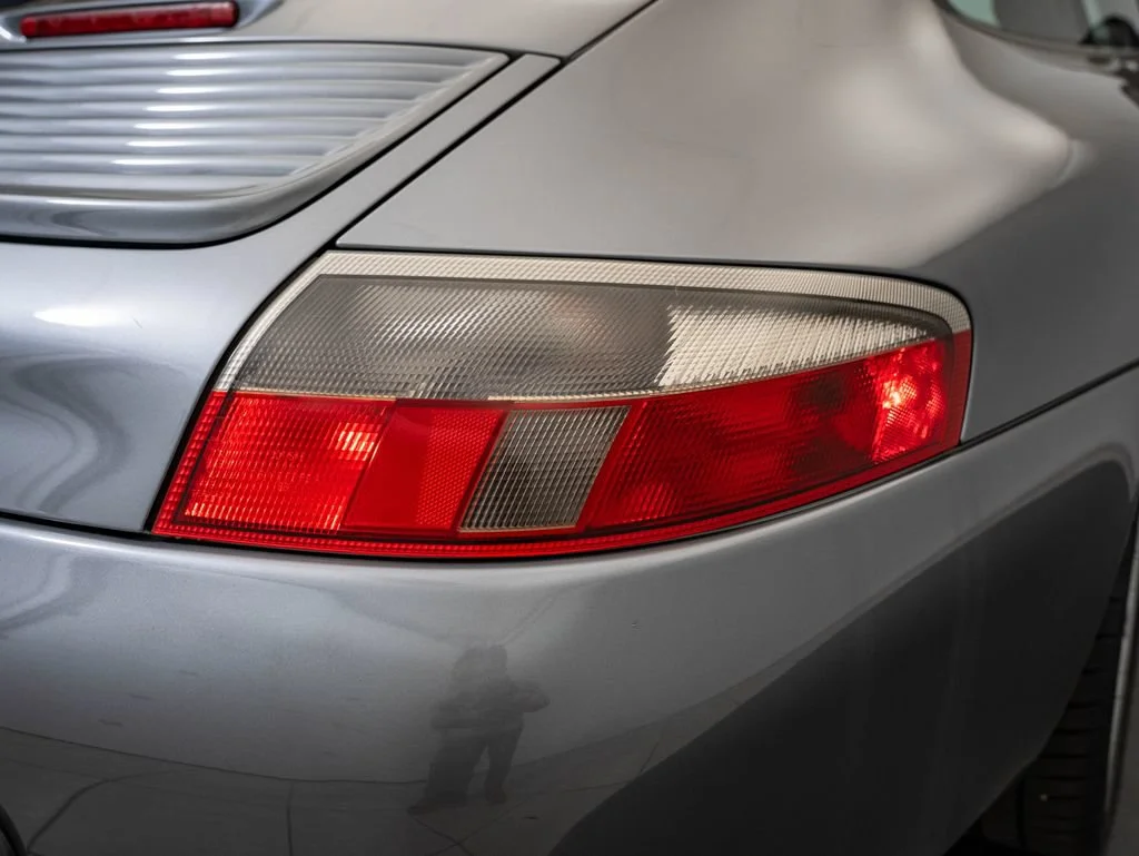 Used 2002 Seal Grey Metallic Porsche Carrera image 13