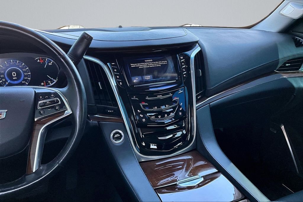 Used 2020 Black Cadillac Luxury image 6