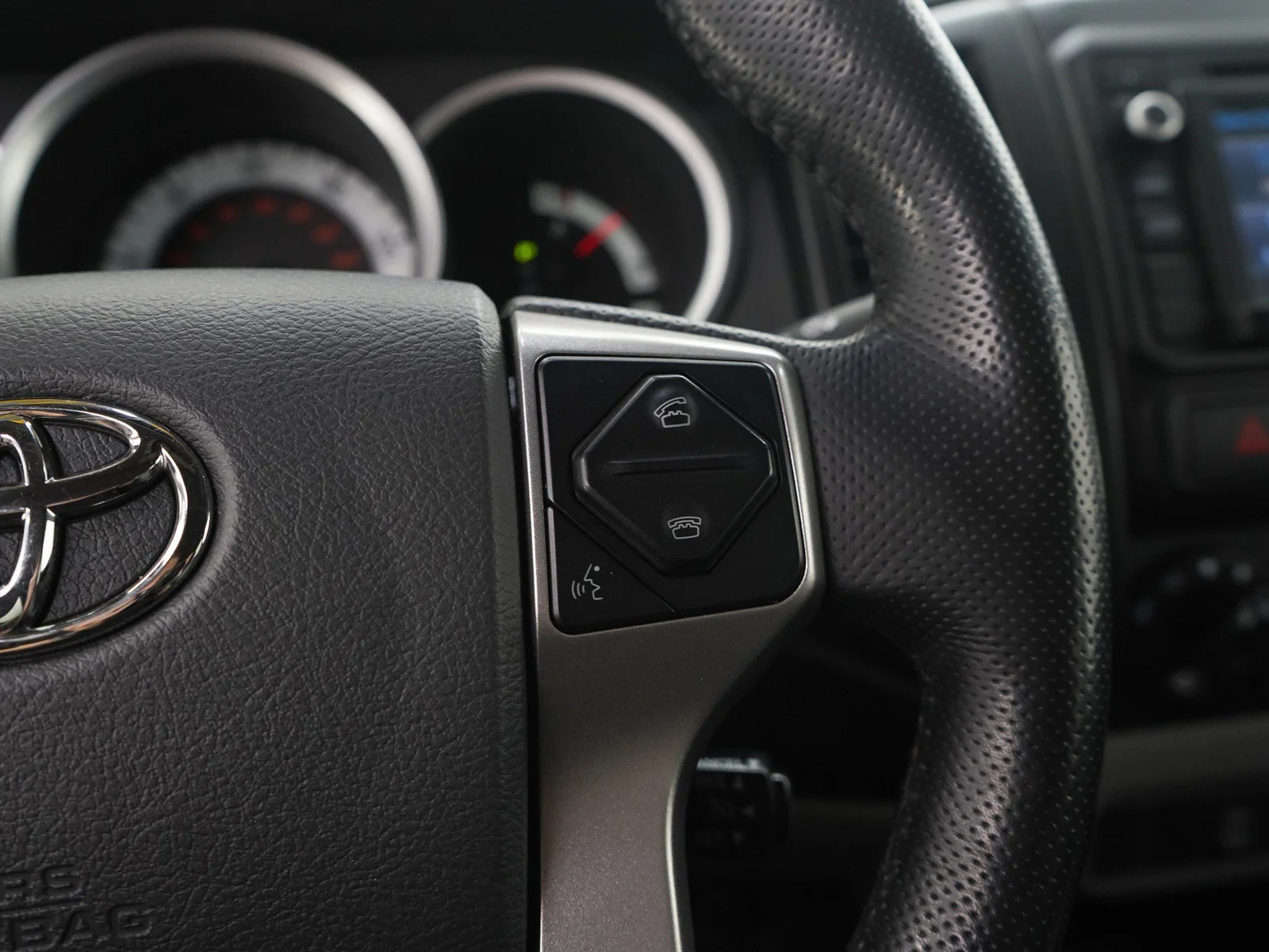 Used 2015 Silver Sky Metallic Toyota PreRunner image 25