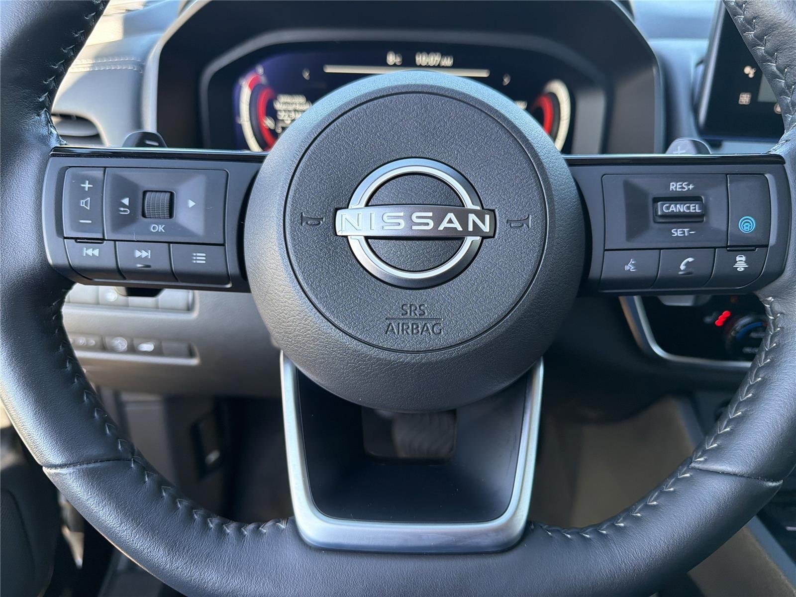 Used 2024 Super Black Nissan SL image 13