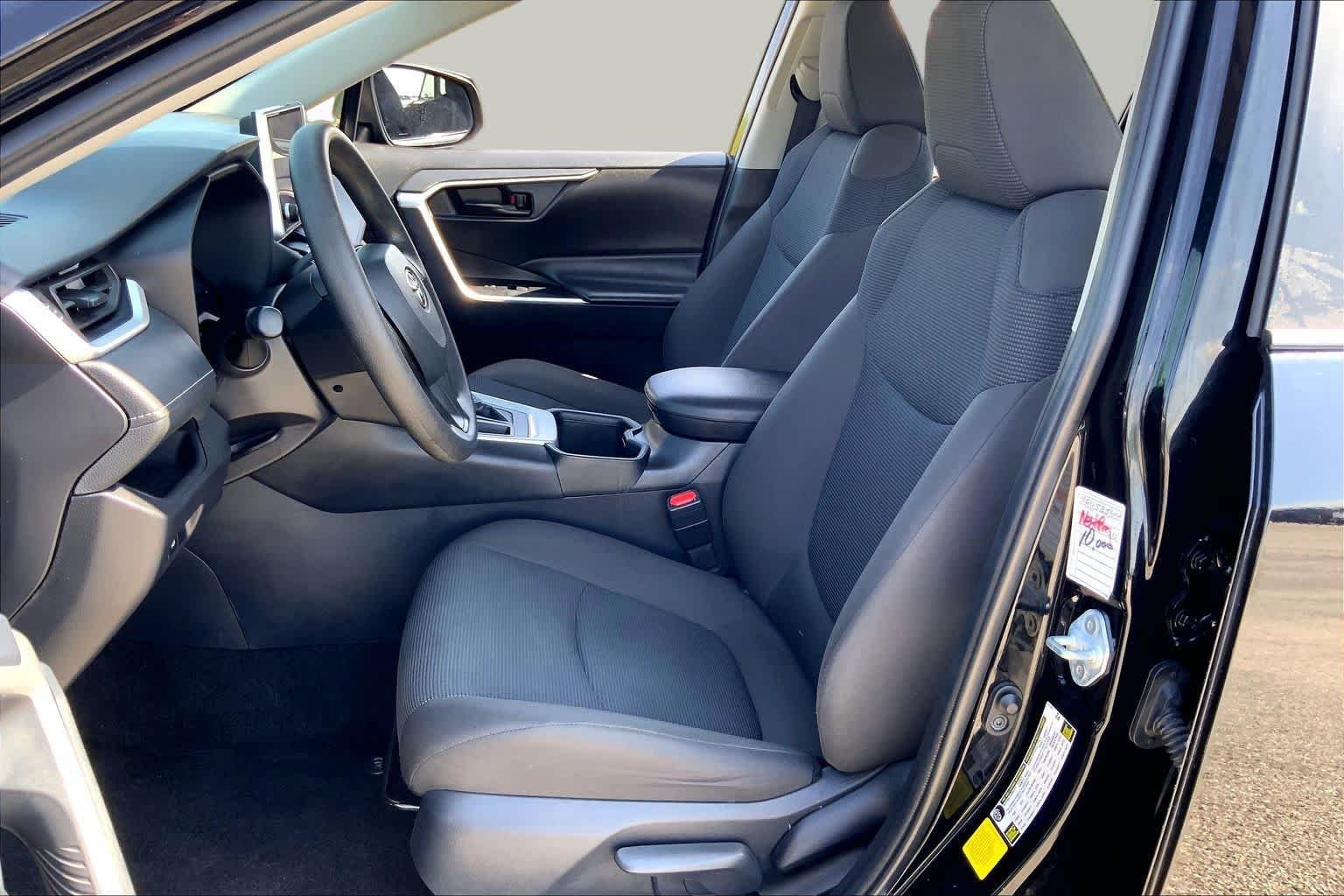 Used 2025 Midnight Black Metallic Toyota LE image 8