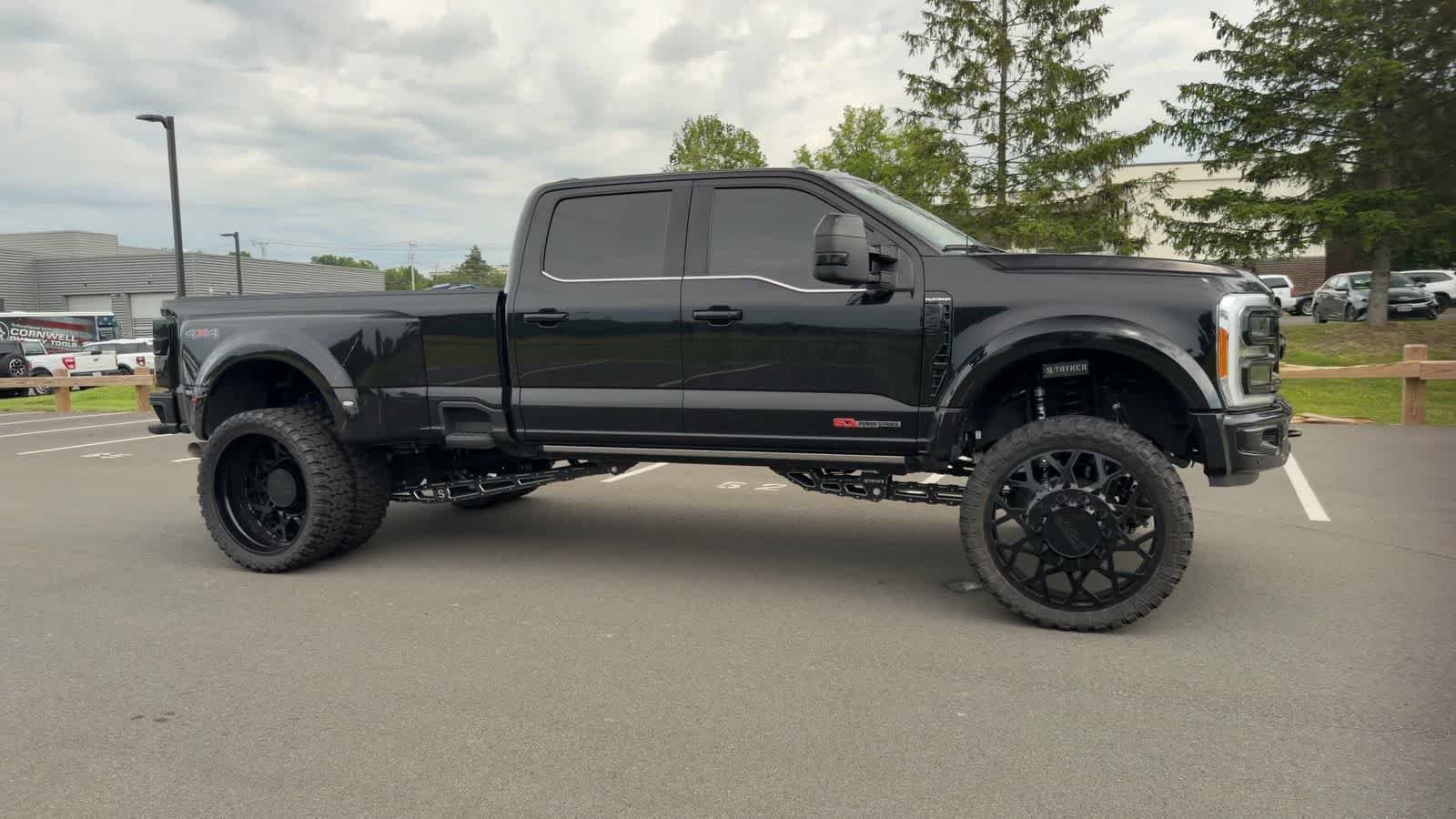 Used 2023 Agate Black Metallic Ford Platinum image 2