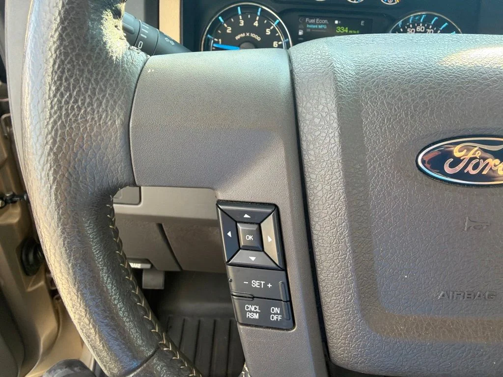 Used 2014  Ford XLT image 19