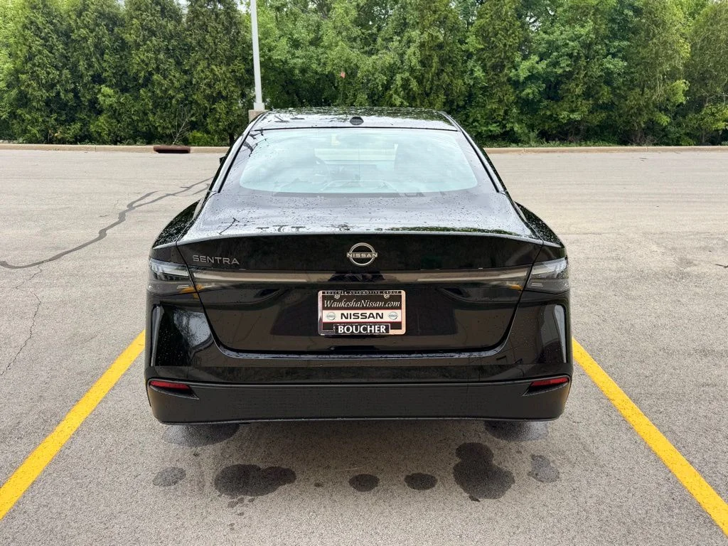 New 2026 Super Black Nissan SV image 5