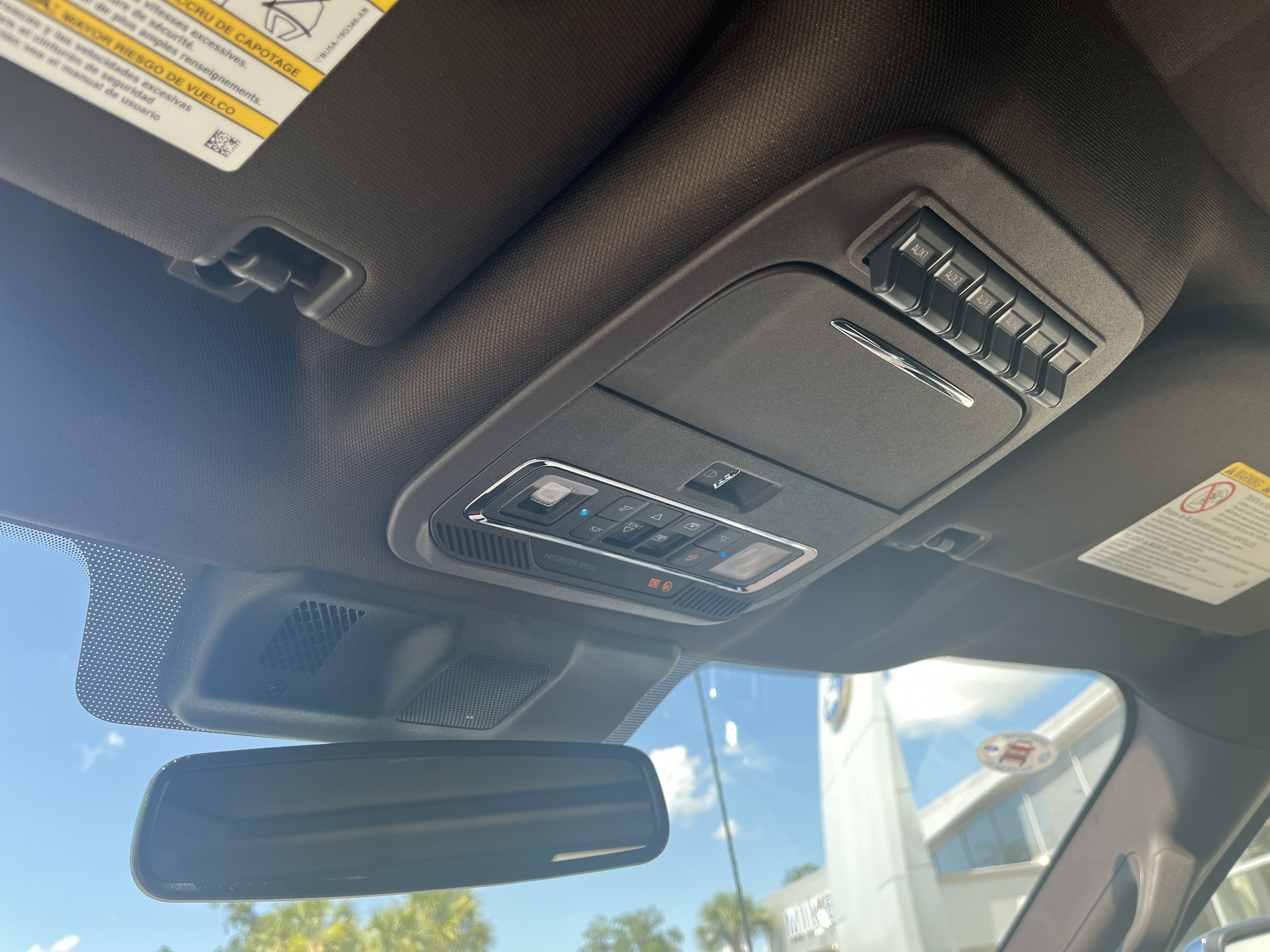 New 2026 Star White Metallic Tri-Coat Ford F-250® King Ranch® image 31