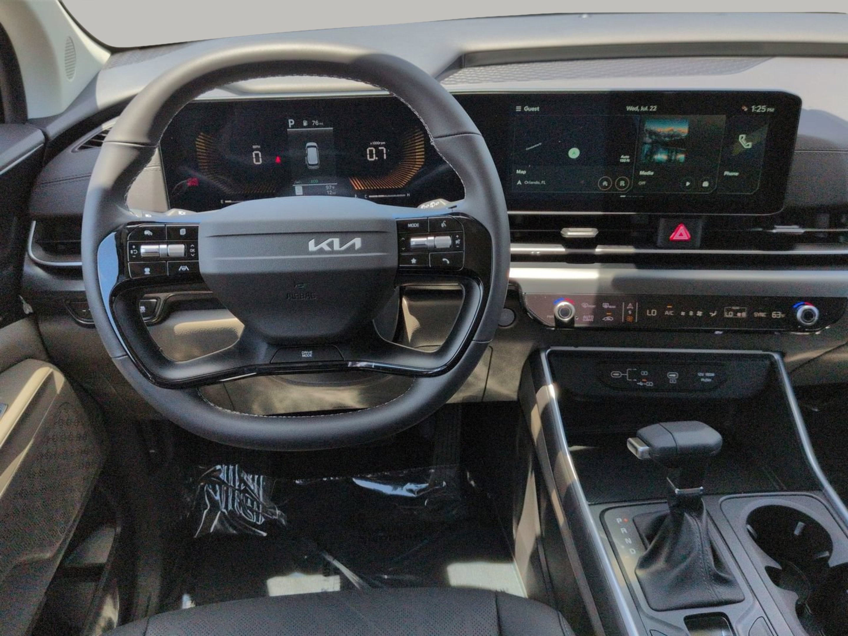New 2027 Ceramic Silver Kia LXS image 18